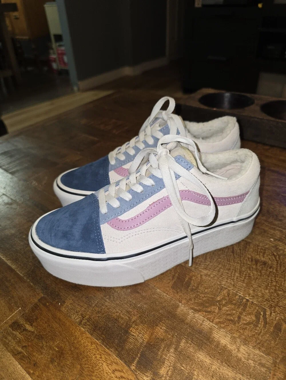NWOB Vans Women Old Skool Stackform Suede Sherpa Shoe Sz 7.5